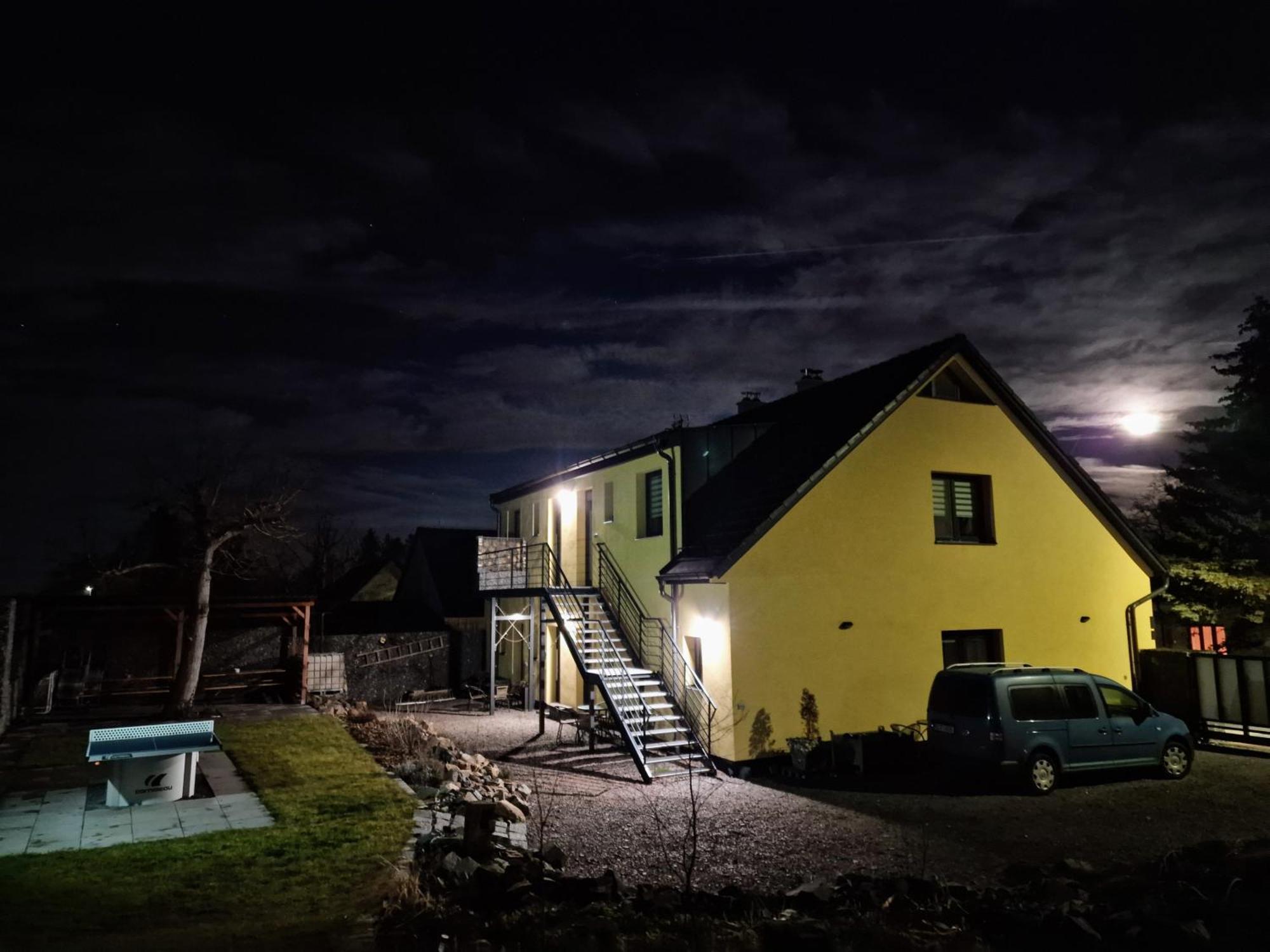 Apartmany Pod Capy, Nasavrky المظهر الخارجي الصورة